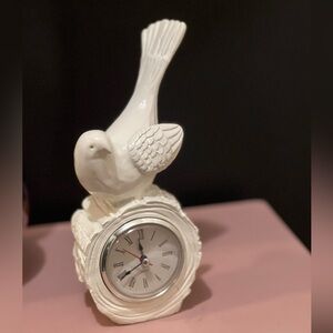 Elegant bird clock✨✨🥰